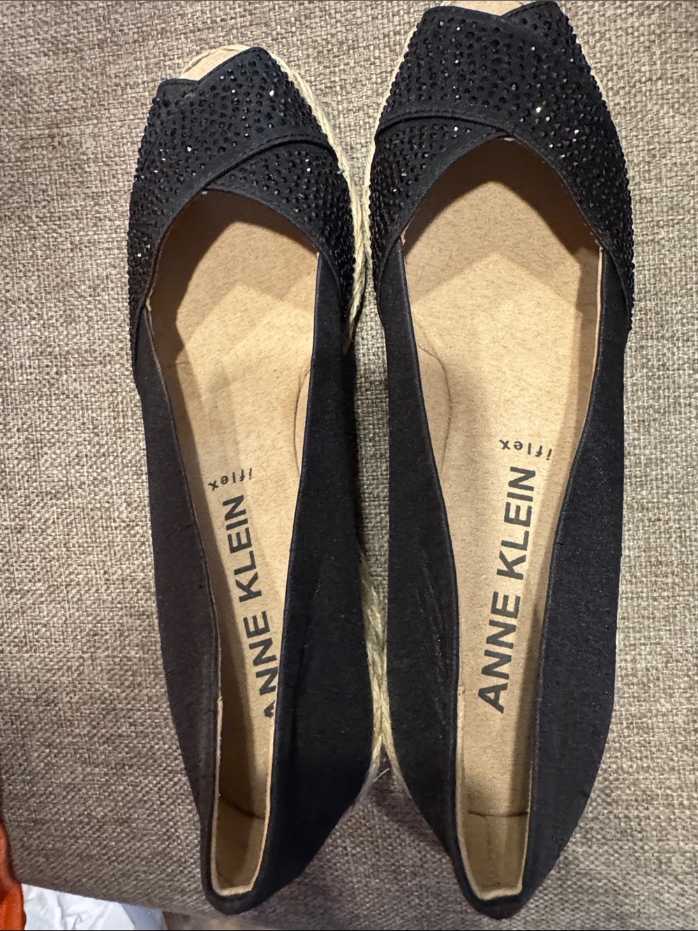 ⭐️ Anne Klein Flex AKEZZIE Black Sparkle Espadrille Wedge ⭐️ NWOT - Picture 4 of 4